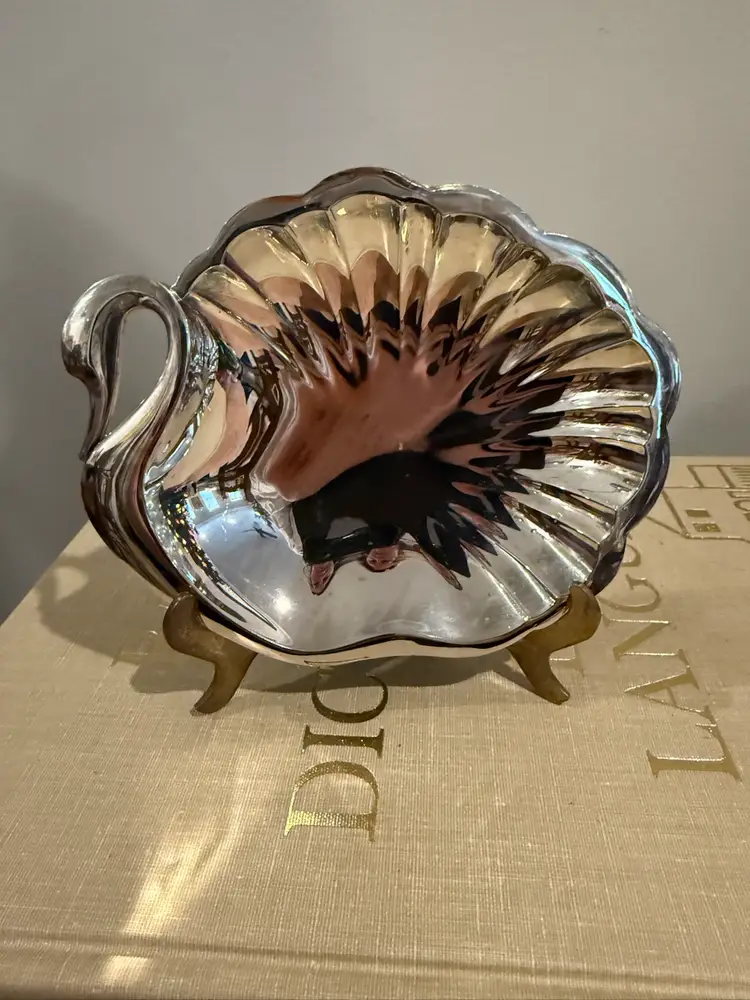 William. A. Rogers Silver Plate Swan Hostess Dish