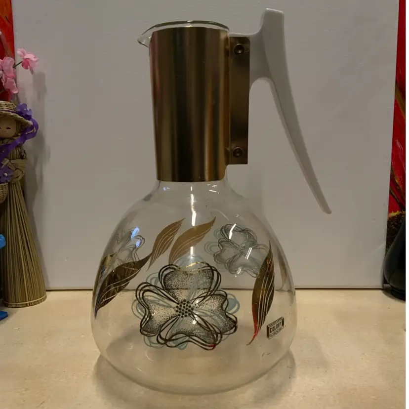 Colony Heatproof Glass Carafe