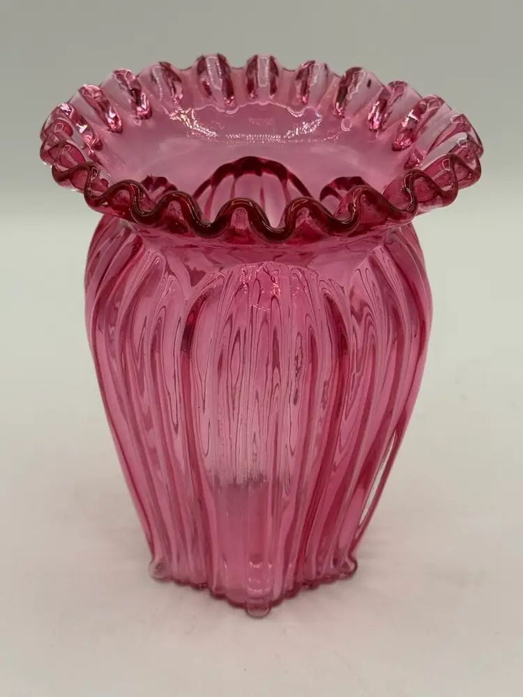 Vintage Fenton Cranberry Ribbed Glass Vase  W/ Ruffled Edge And Opalescent Effect
