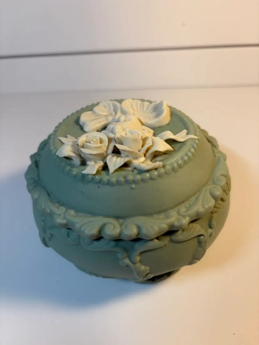 Vintage Green Trinket Box