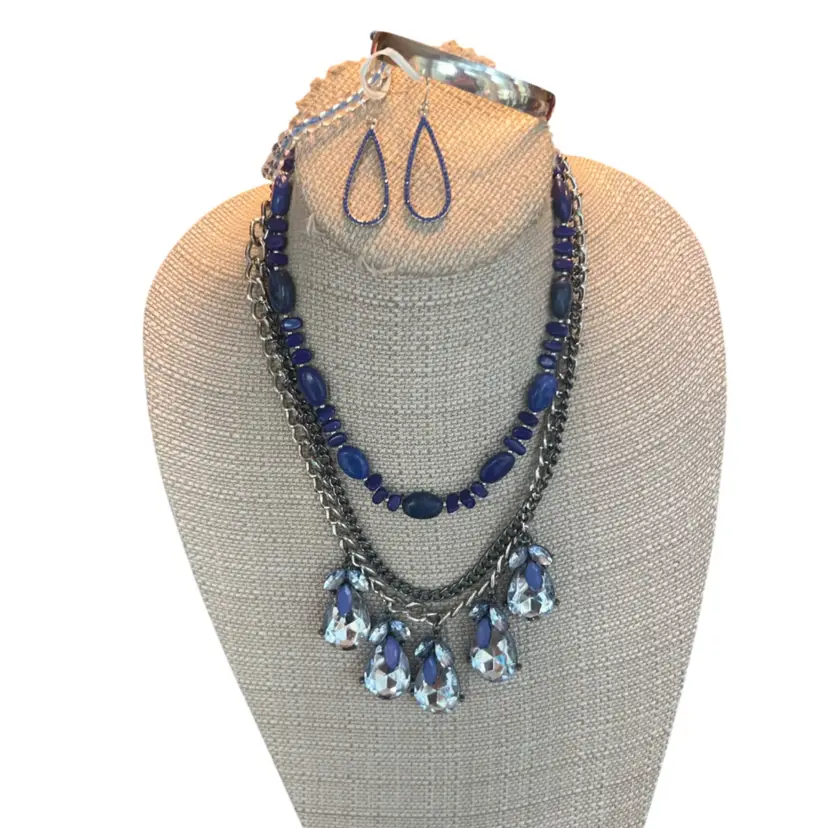 #08 - Vera Wang And Chaps Purple Lot