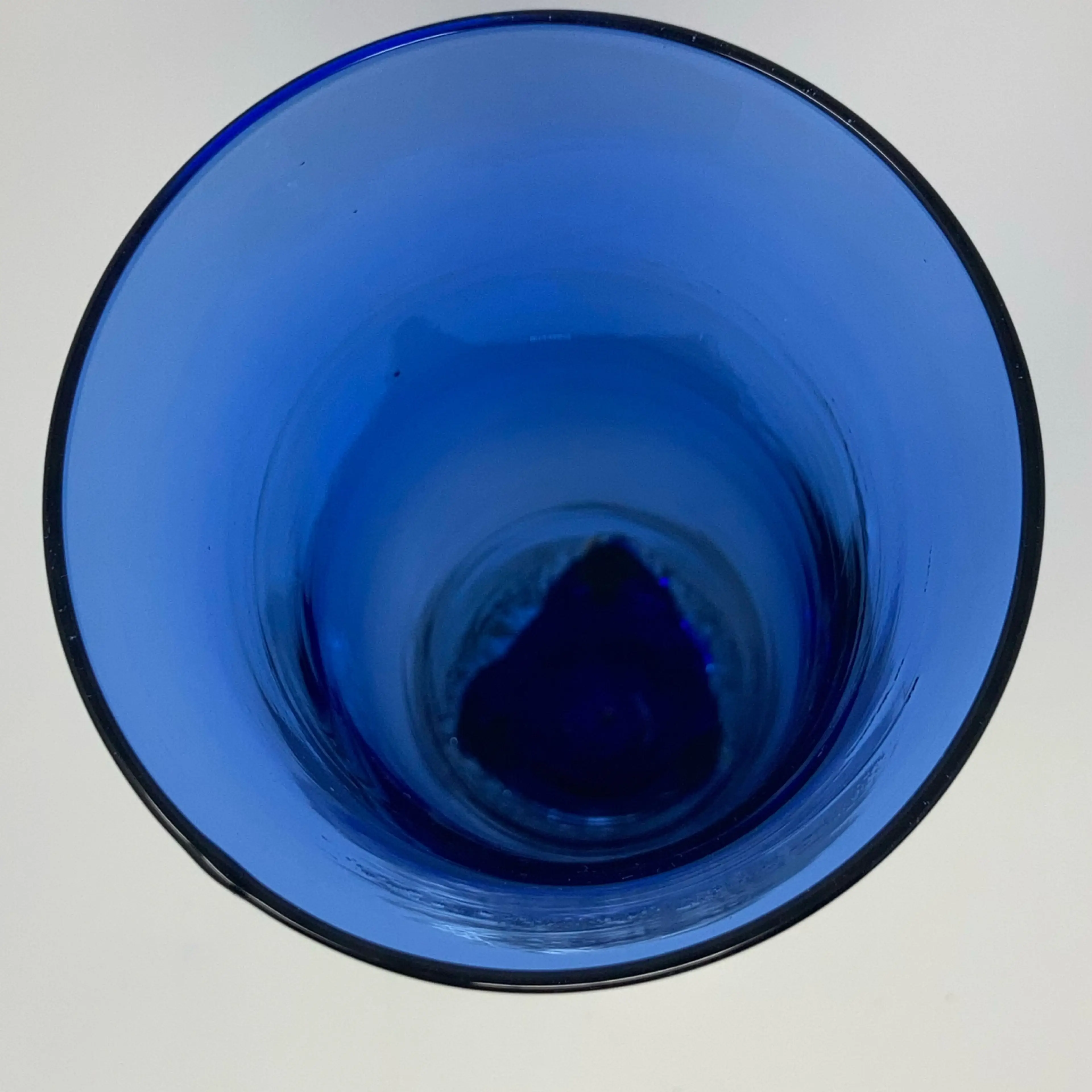 Image 2 of 8