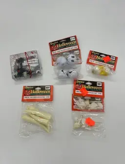 Vintage Darice Halloween Craft Supplies Bugs Teeth Ghost Skeleton Pumpkin