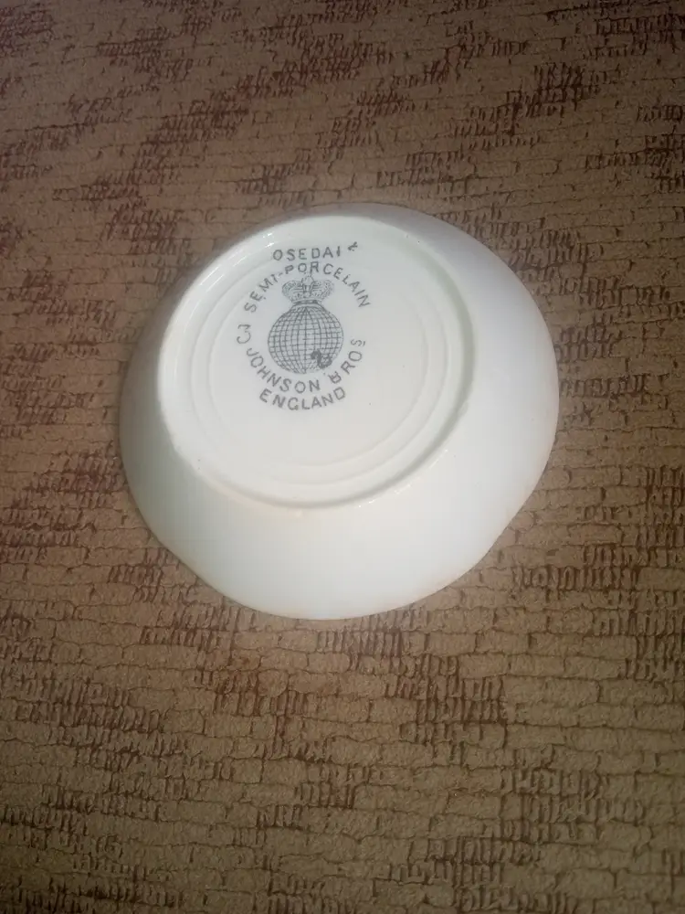 Pretty little decor set of 2