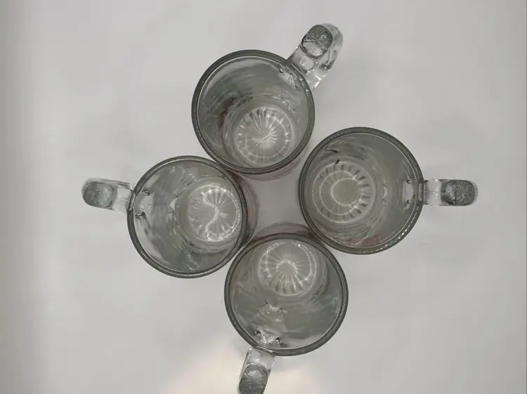 Vintage 1989 Anheuser Busch Budweiser Clydesdales Christmas Beer Mug Stein Glass Set of 4 (16oz)