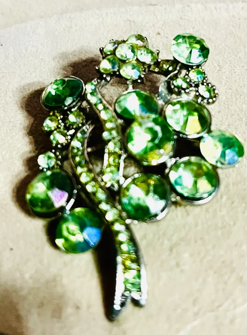 Kelly Green Rhinestone Brooch