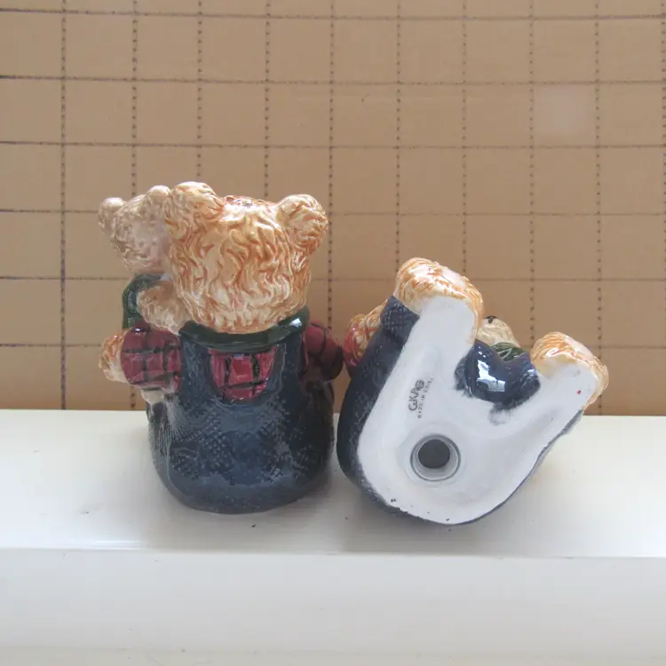Papa Bear Holding Baby Bear Salt and Pepper Shaker Set