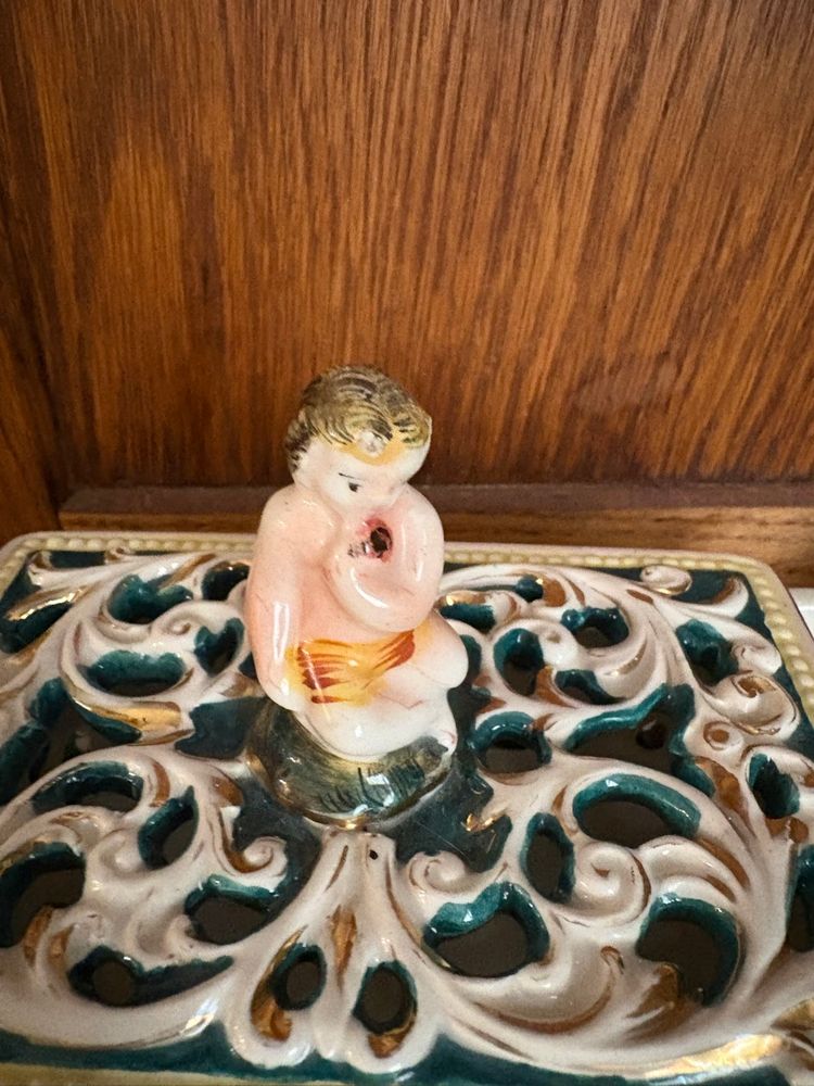 Capodimonte Ashtray cigarette box Some call outs see pics