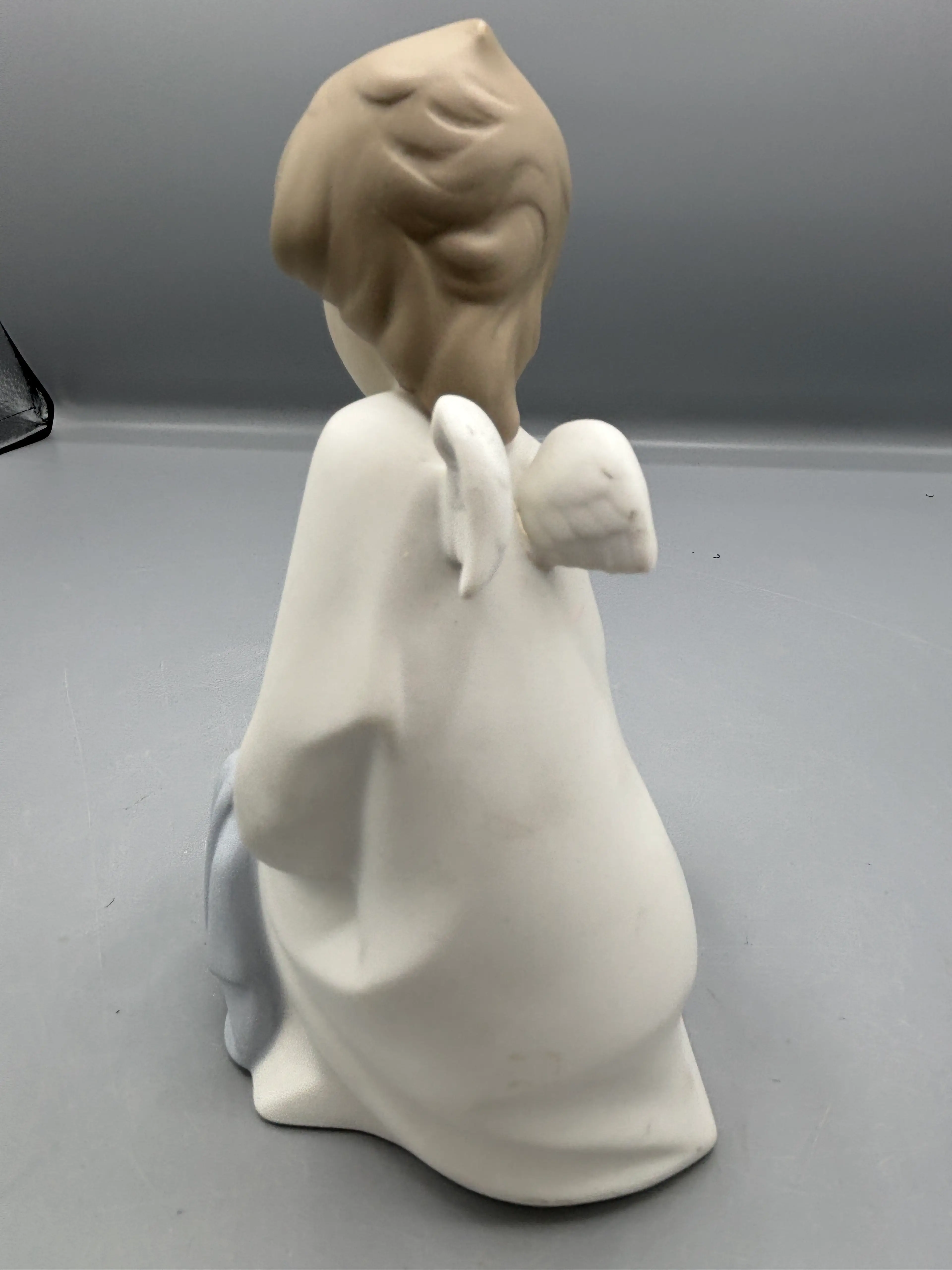 Image 3 of 5