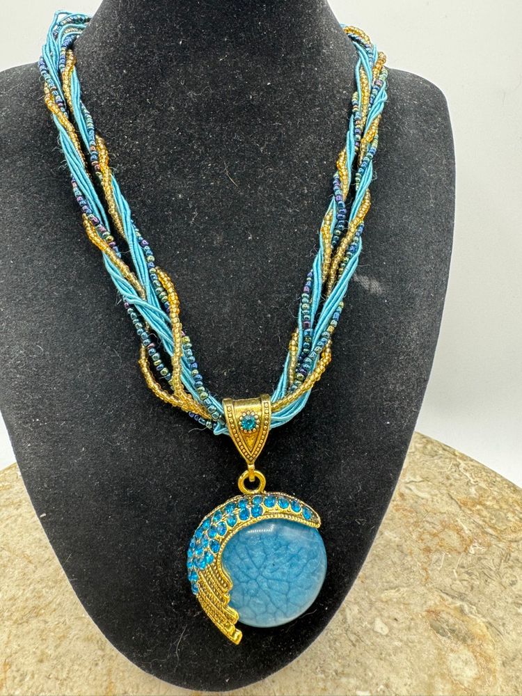 Glass Bead Braided Necklace With Gold Tone Rhinestone And Faux Lumalou Pendant 16” & 2” Extender