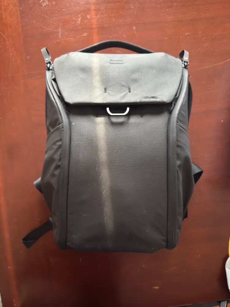 #01 Peak Design 20L Everyday Backpack