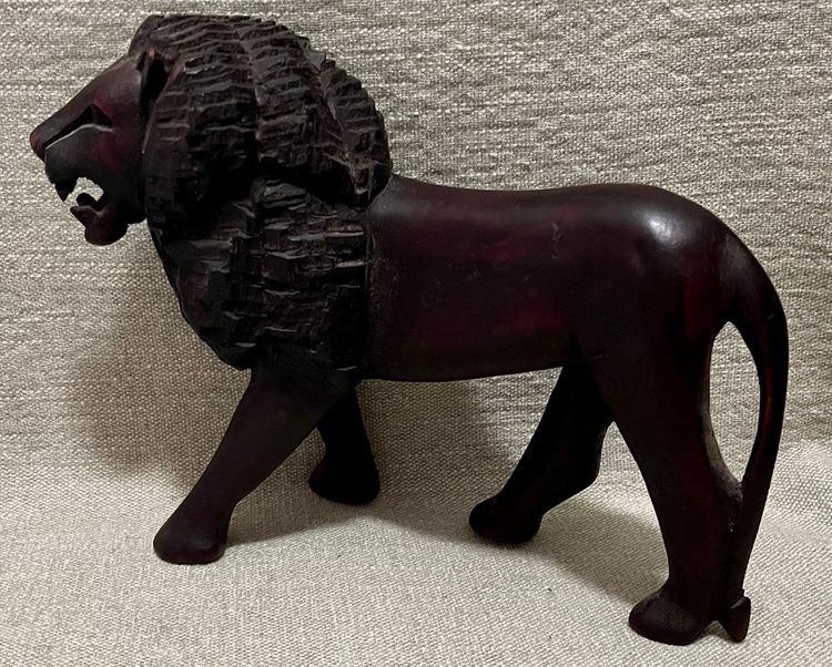 Vtg Hand Carved African ROARING LION Ebony Wood Sculpture Safari Statue 10” Long