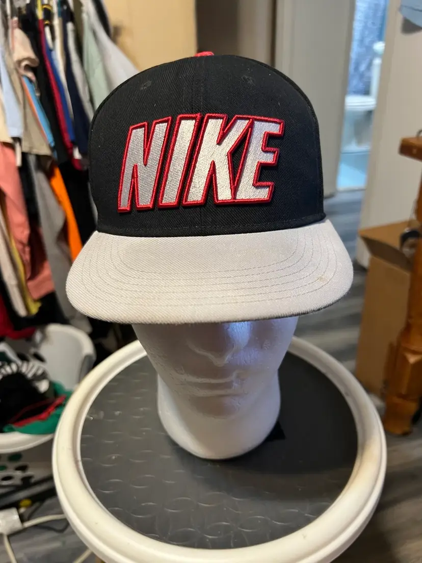Nike True Black Red SnapBack Hat