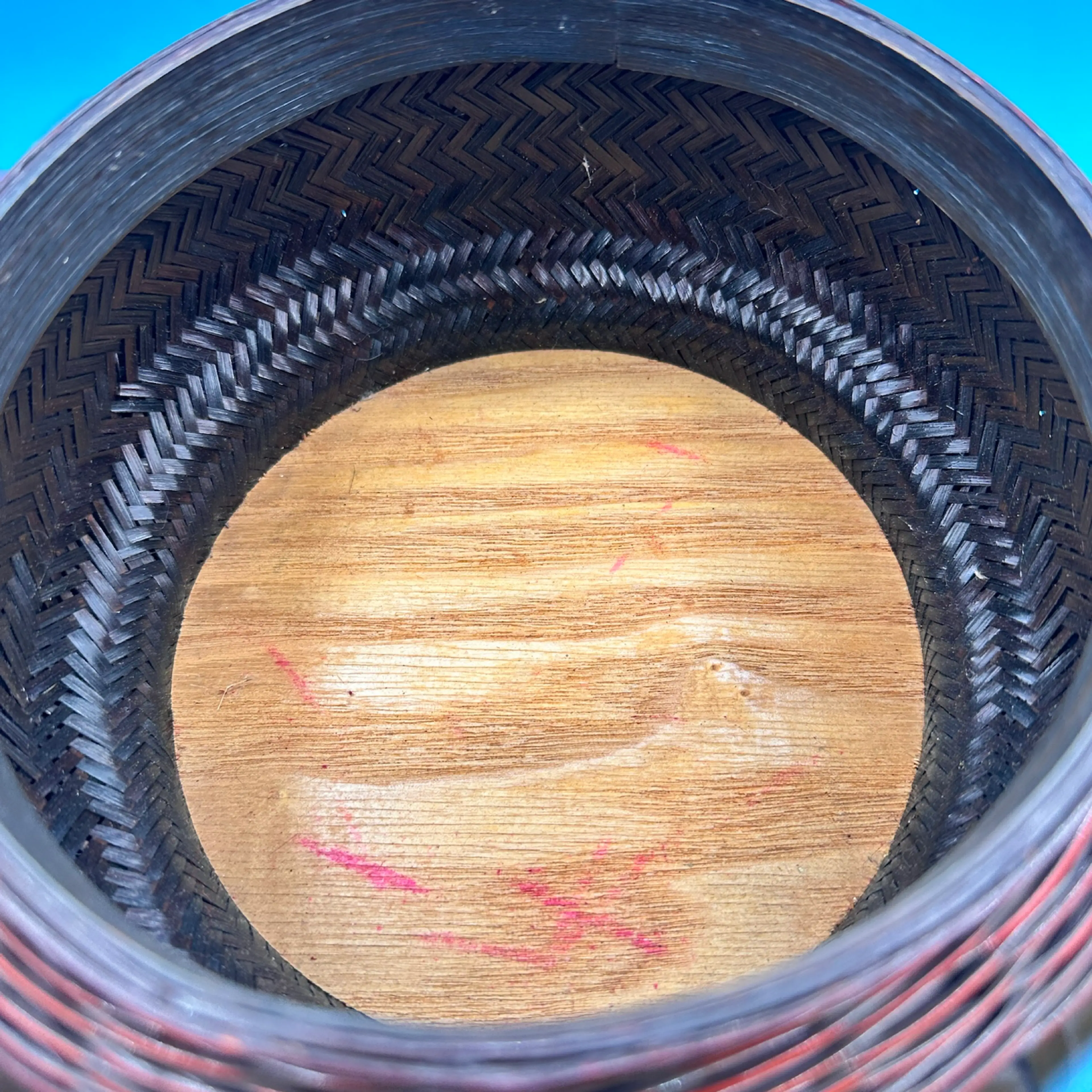 Image 2 of 2