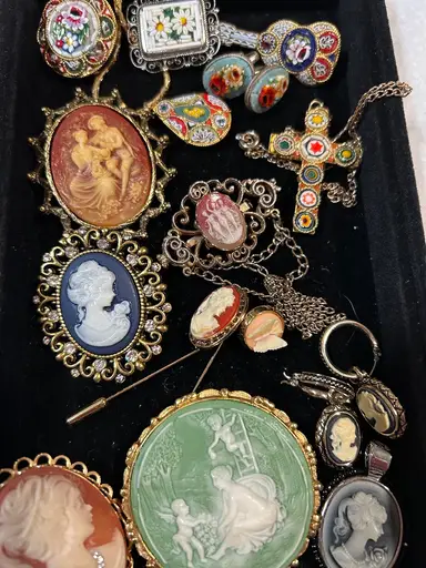 Micro And Cameo Madness