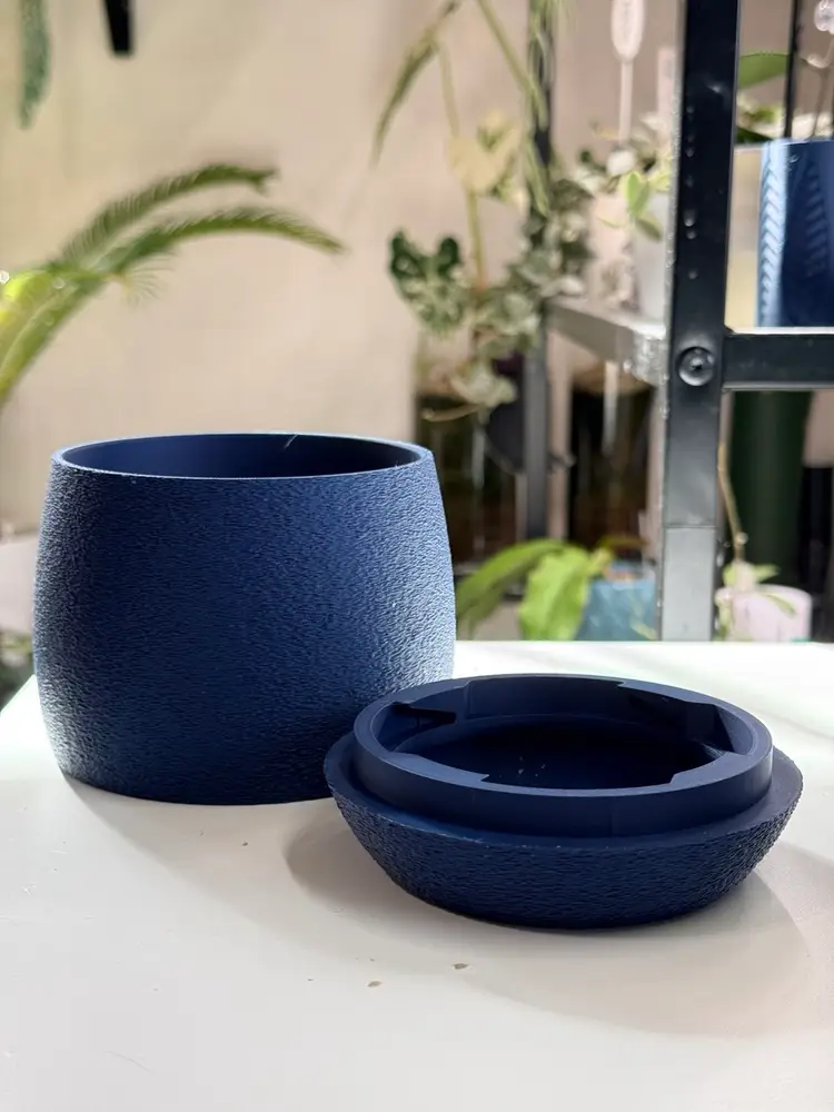 Organic Texture Hidden Drainage Pot