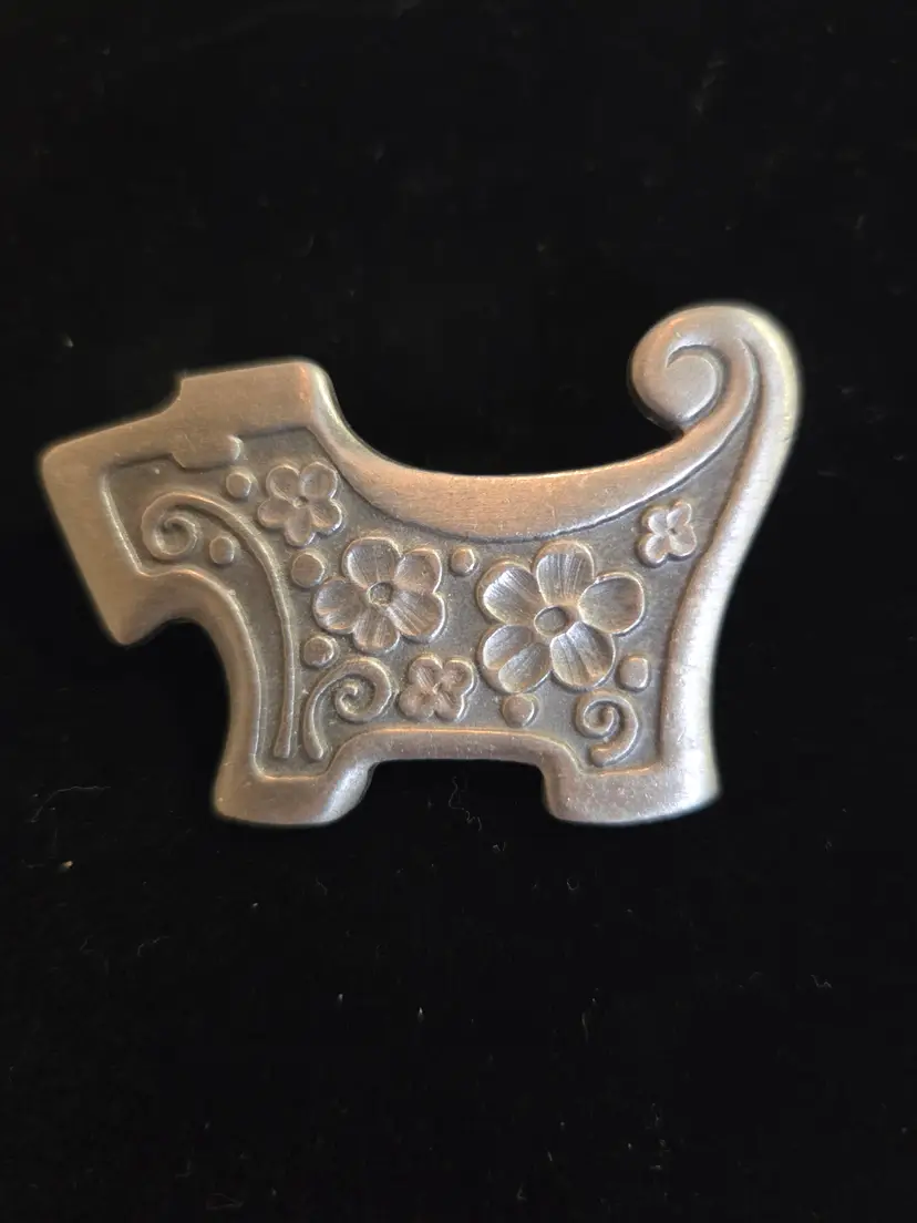 Vintage RTennesmed Sweden Pewter Scottie Dog Brooch