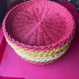10 Wicker Paper Plate Holders