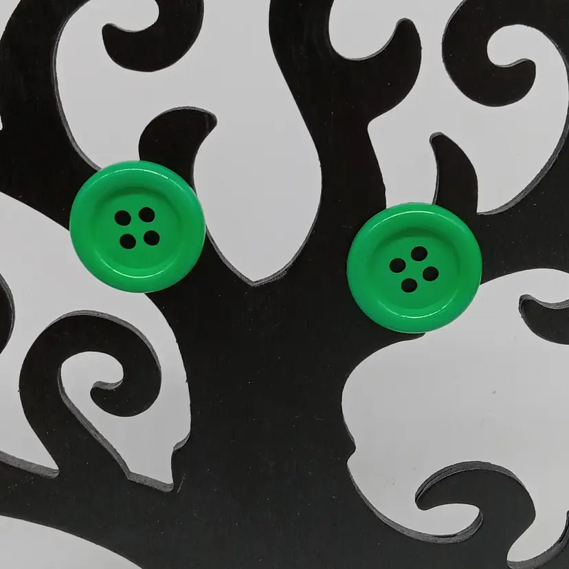 Green Button Studs