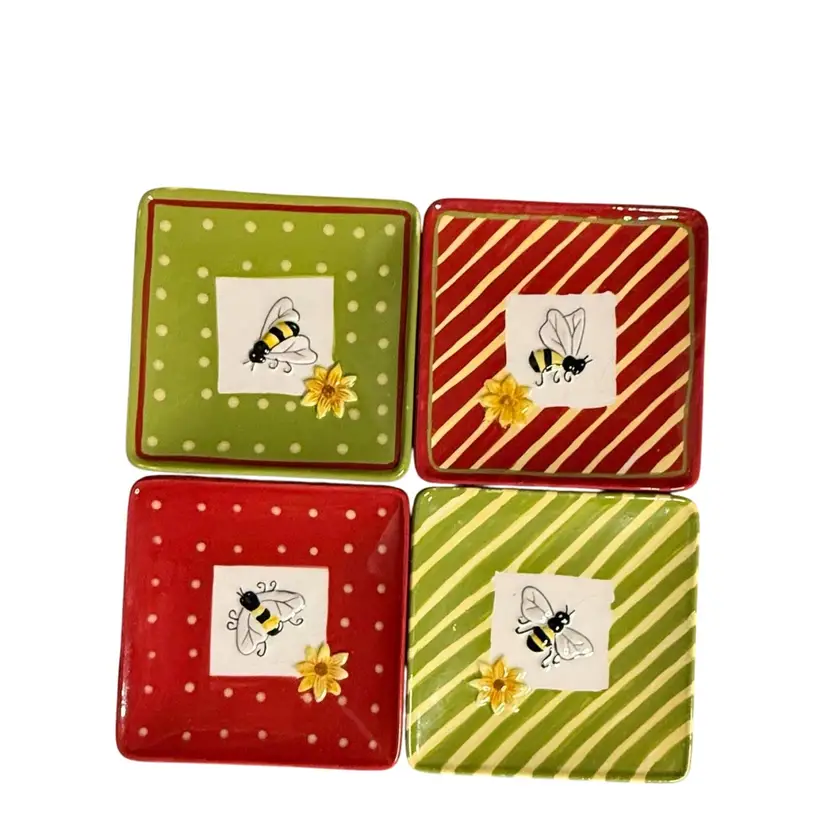 MWW A Sticky Situation Bees Mini Plate/Trinket Dishes Flower•Bee•Green•Red•Stripes•Polka Dots• Set Of 4•READ
4.25”