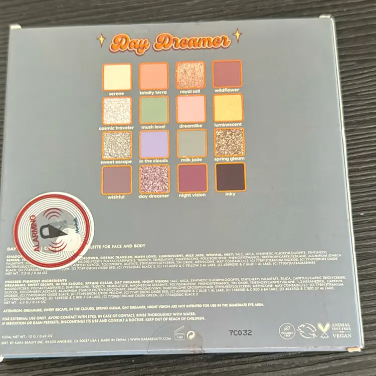 NEW Day Dreamers Eyeshadow Pallet by Kara Beauty