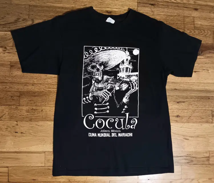 Cocula Mexico Mariachi t-shirt Sugar Skull Fiddlers guitar souvenir