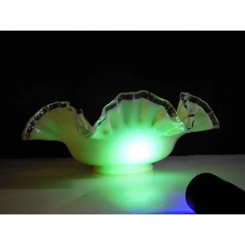Fenton RARE Ivory Crest Custard Milk Glass 11" Crimped Bowl, UV Reactive, GLOWS