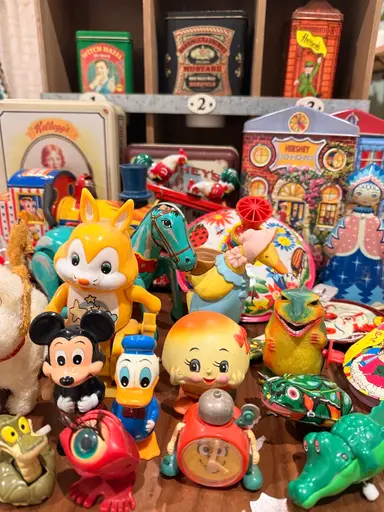 Tins And Toys Pop Up!