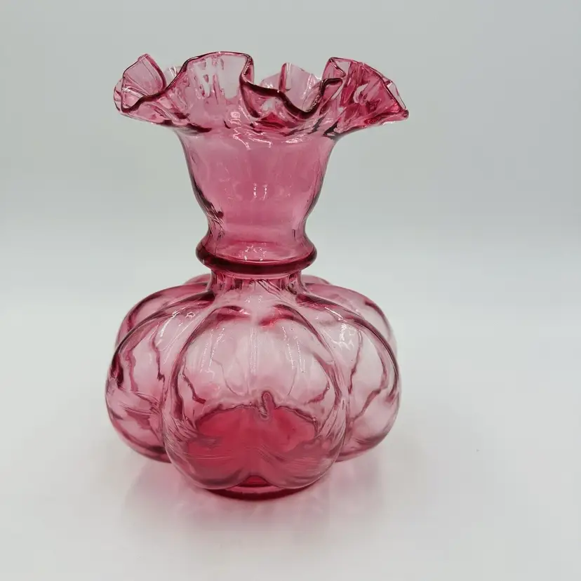 Fenton Vase Art Glass Cranberry Mellon Ruffled Vintage Pink USA Home Decor 8 in