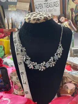 Vintage Lisner Necklace And Bracelet
