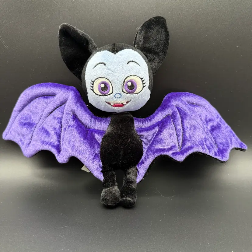 Disney Store Vampirina Plush Vee Bat Purple Halloween Cartoon 8.5"