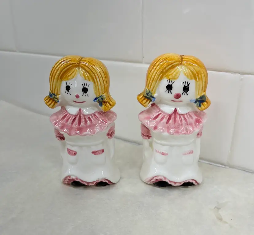 VTG Royal Sealy Japan Raggedy Ann Salt & Pepper Shakers