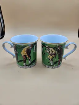2 Golfers Past Times Mugs