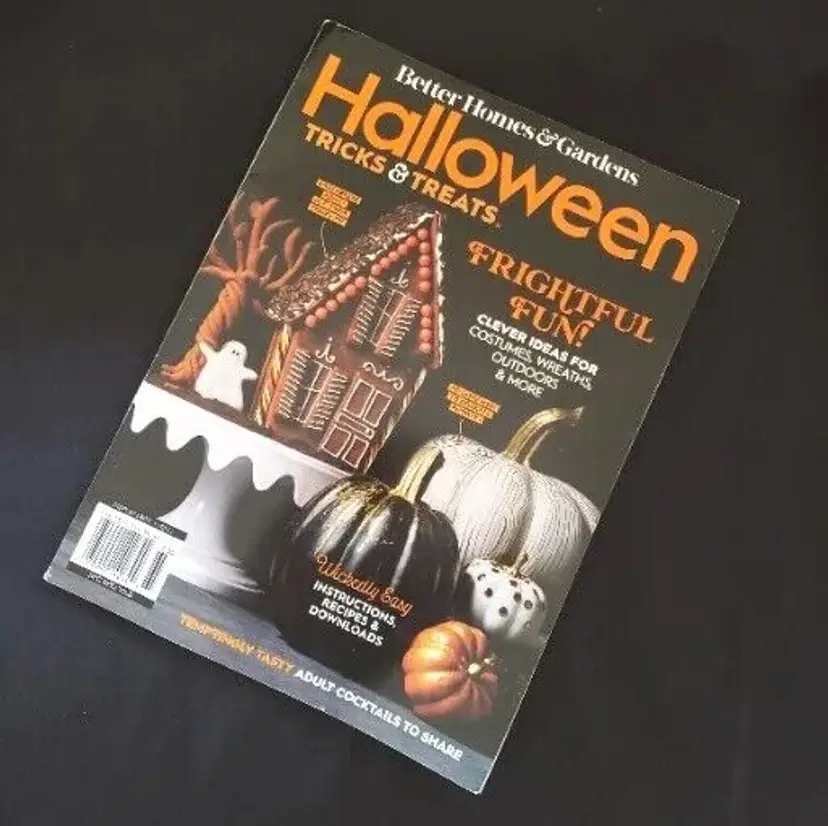 BETTER HOMES & GARDENS Magazine HALLOWEEN TRICKS & TREATS 2021 Fall Issue