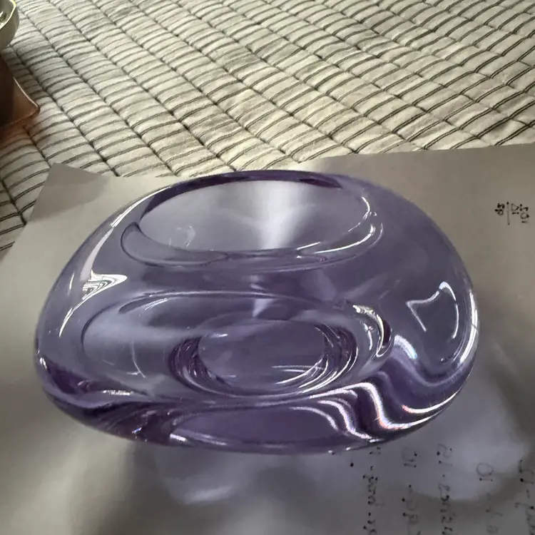 Vintage Purple Blue Alexandrite Neodymium Art Glass Trinket Dish Catchall 5.25”