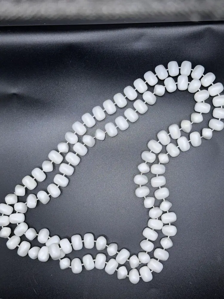 Chunky Vintage White Bead Necklace