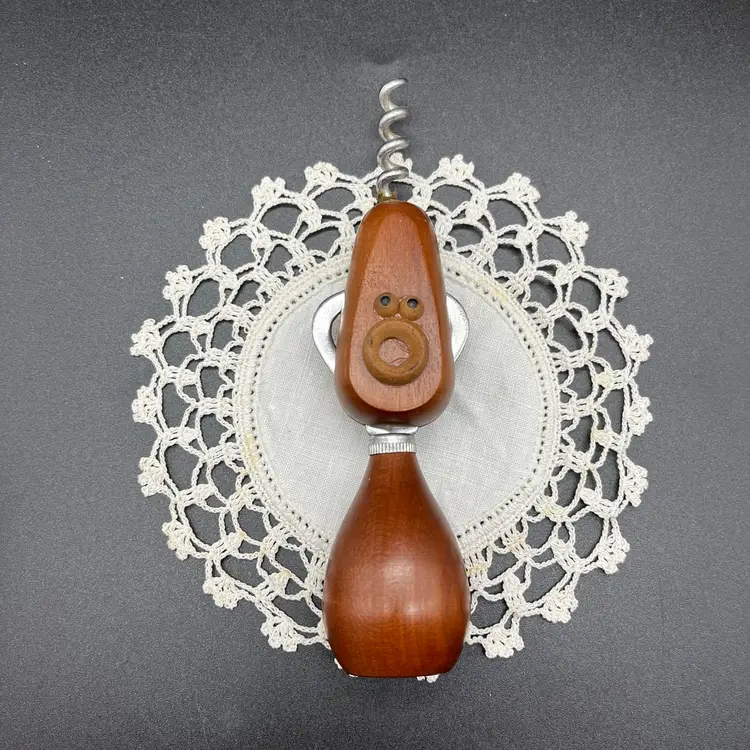 VTG 1960s Wine Corkscrew Kitschy Wood Barware