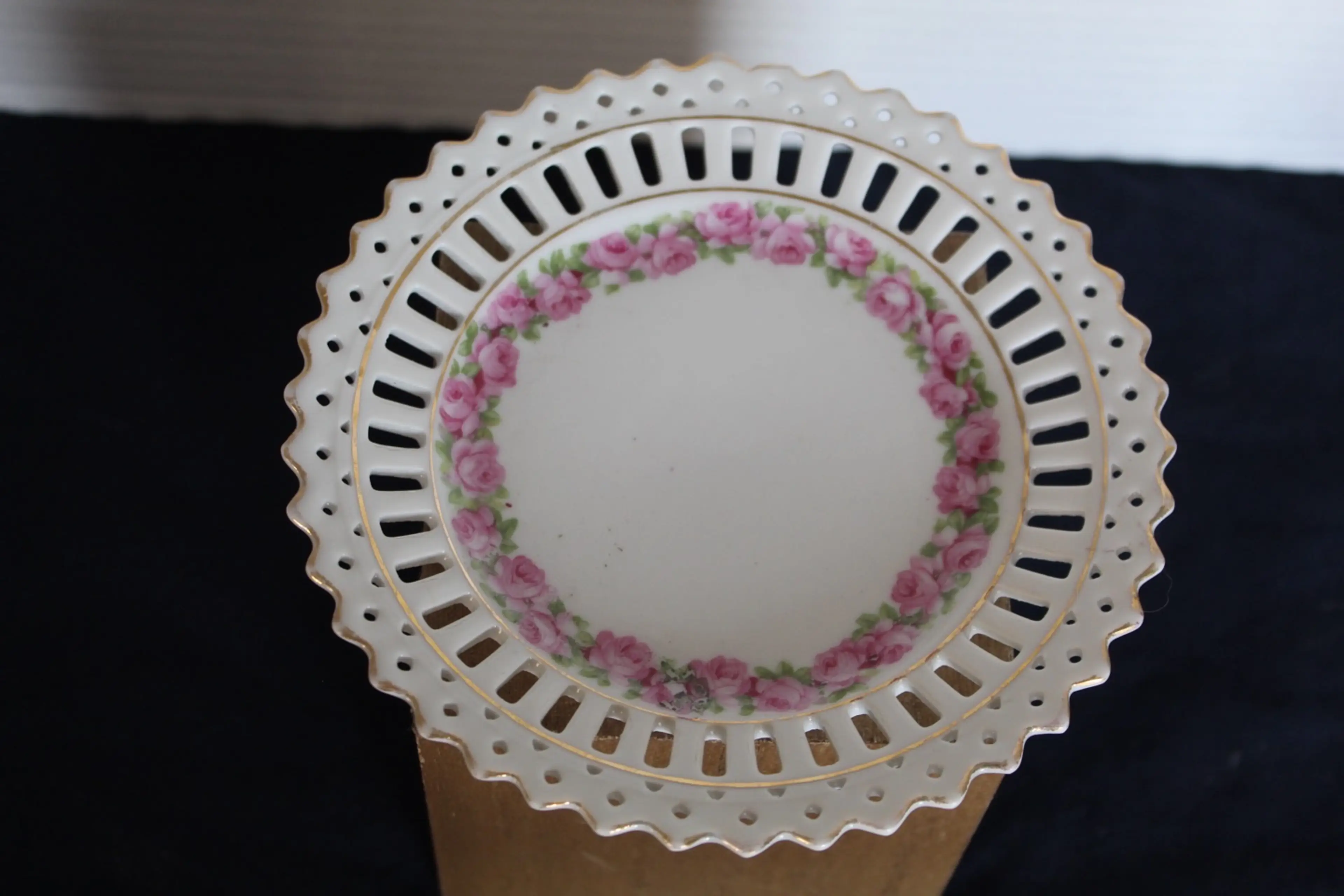 Image 1 of 8