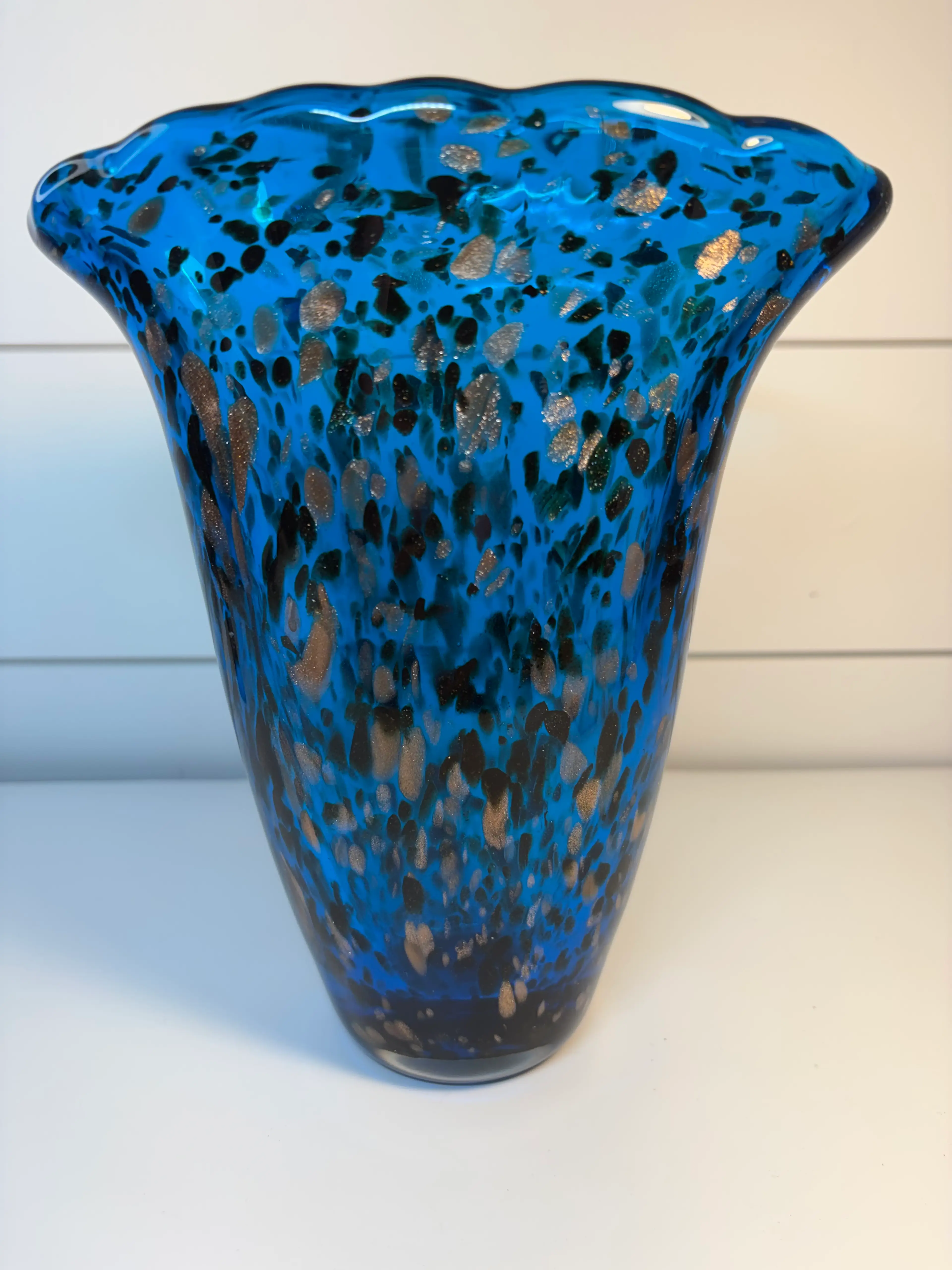 Image 4 of 6