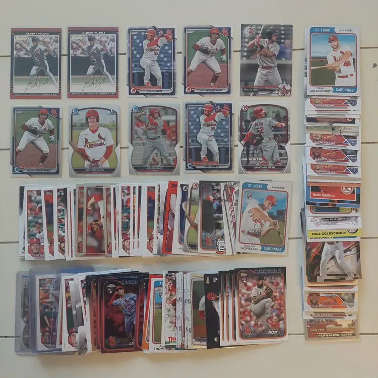 Lot of 162 St. Louis Cardinals cards. 2 autos, 1 jersey, 2 #'d, inserts, Rookies, parallels, +.