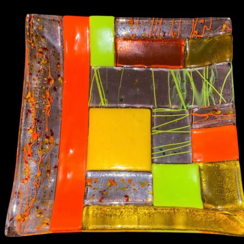 #06-Just In Thick 1980/90s Fused Art Glass Candy Dish   6.5" X 6.5"