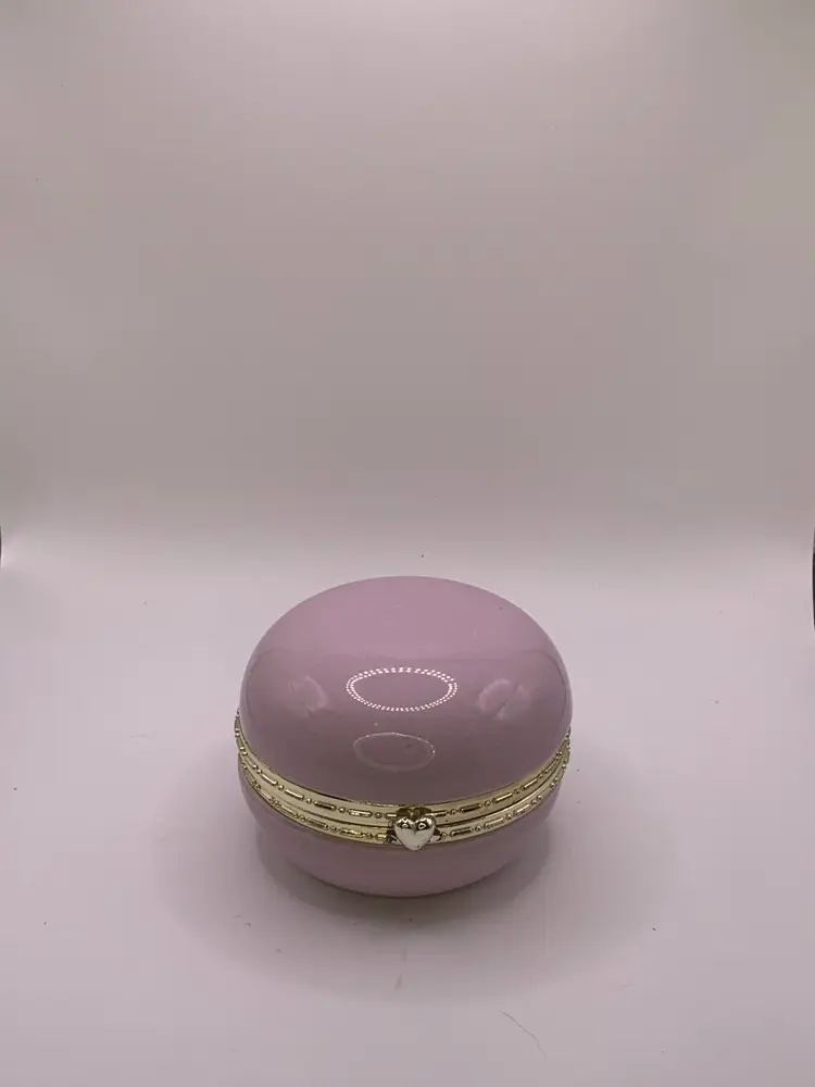 Vintage Trinket Box with Closure