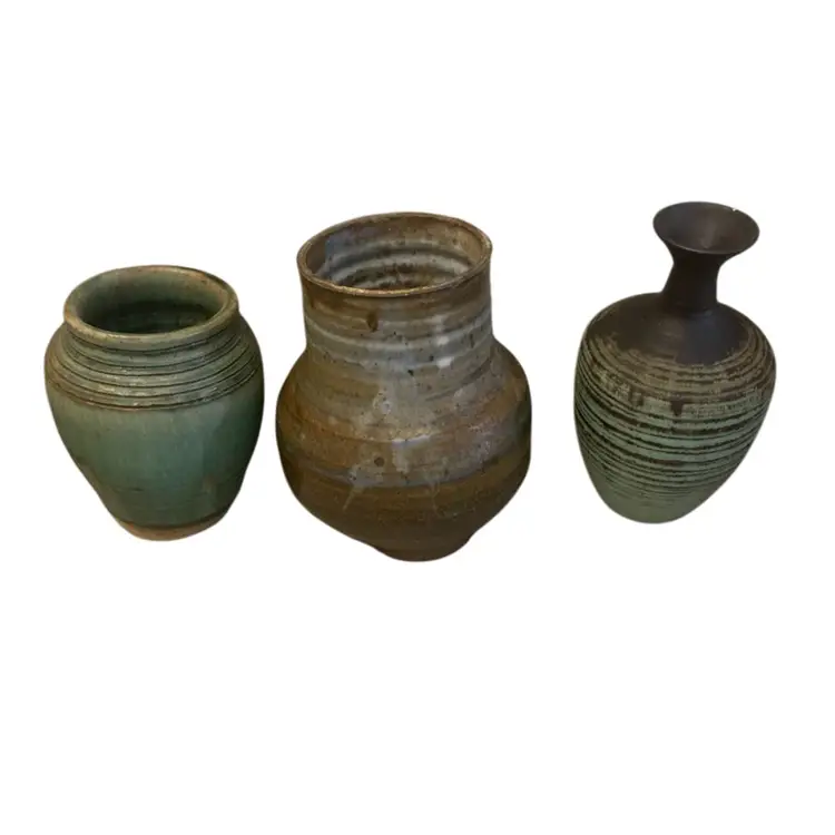 Green Theme Pottery Hand Made Planter Vases Size In Description