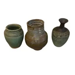 Green Theme Pottery Hand Made Planter Vases Size In Description