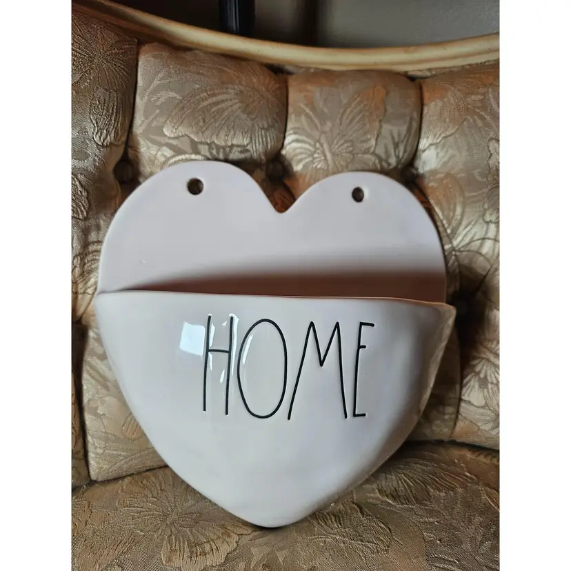 Rae Dunn Ceramic Heart Wall Pocket 'HOME'