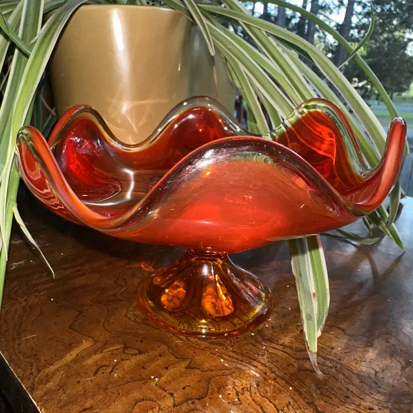 Viking Epic 6 Petal Amberina Compote 4”T X 6.75”D