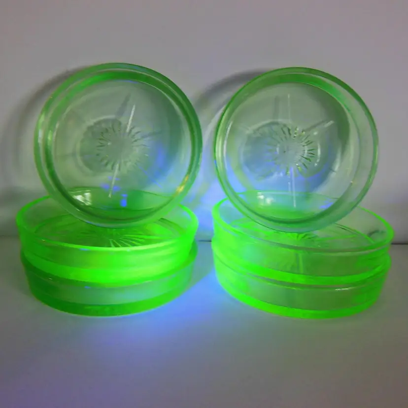 Vintage Set of 6, Federal Glass Uranium Glass Green Coasters!! RARE! Barware