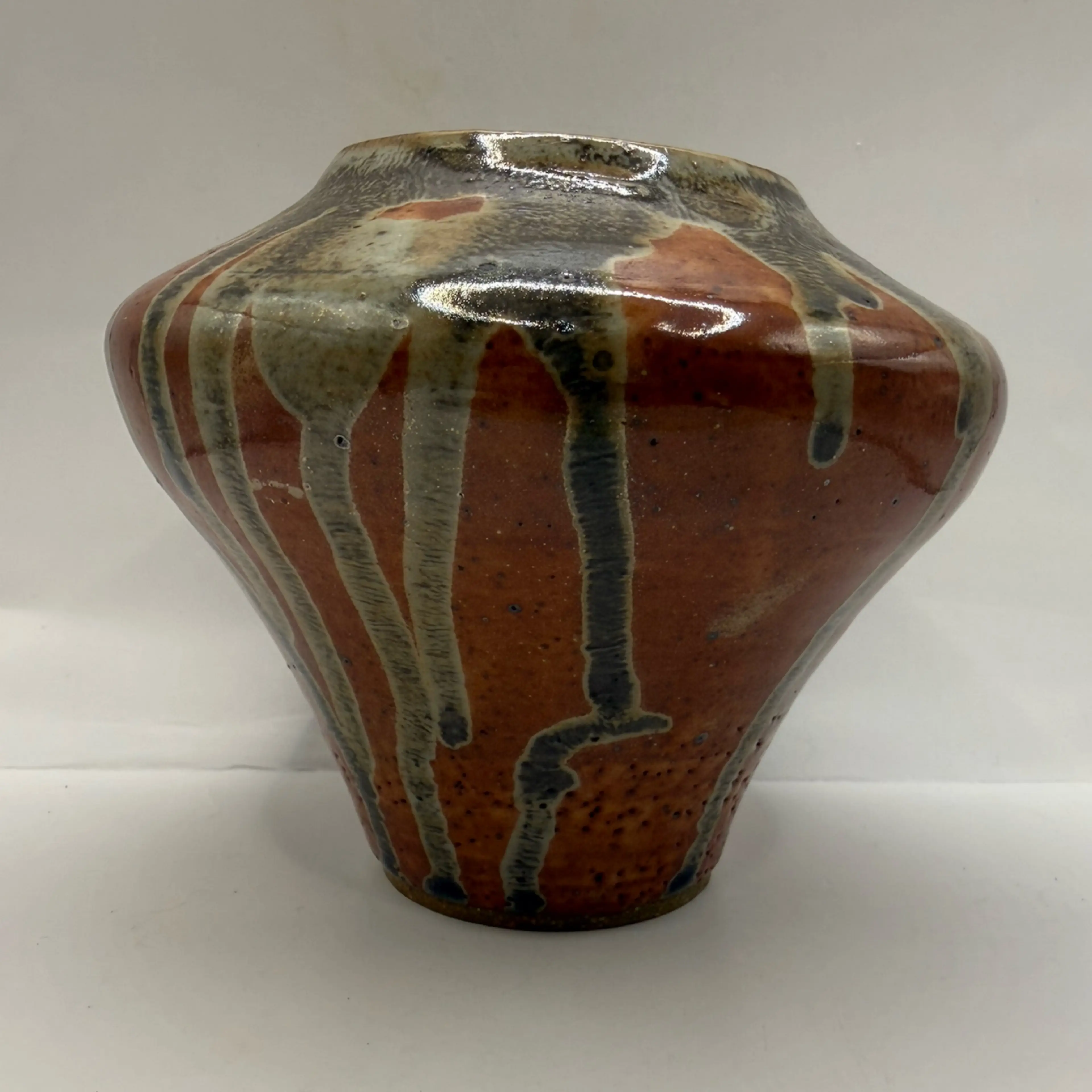 Image 1 of 7