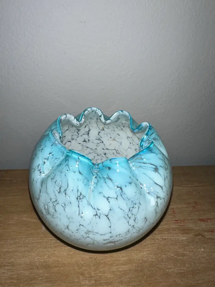 Vintage Bohemian MICA Hand blown Rose Bowl Glass Vase