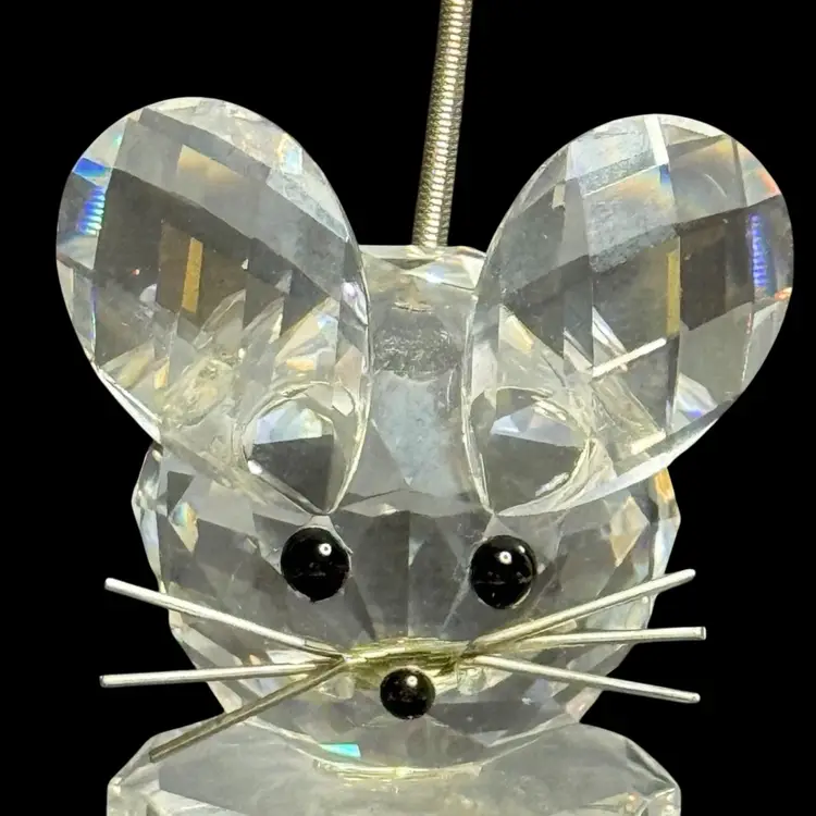 Swarovski Small Crystal Mouse Figurine 7631 NR 030 Spring Coil Tail & Metal Whiskers
2-5/8” x 1-1/2”